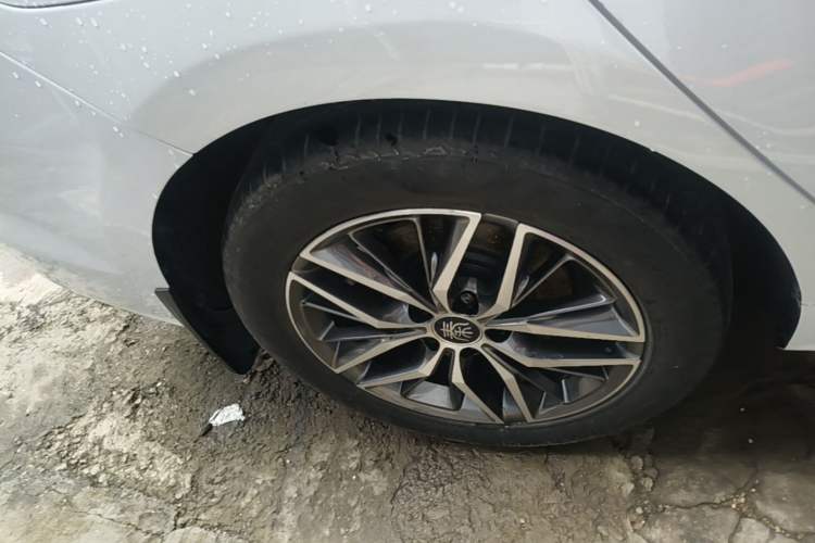 Used BYD Qin PLUS 2021 DM-i 55KM Flagship Model Exterior 5