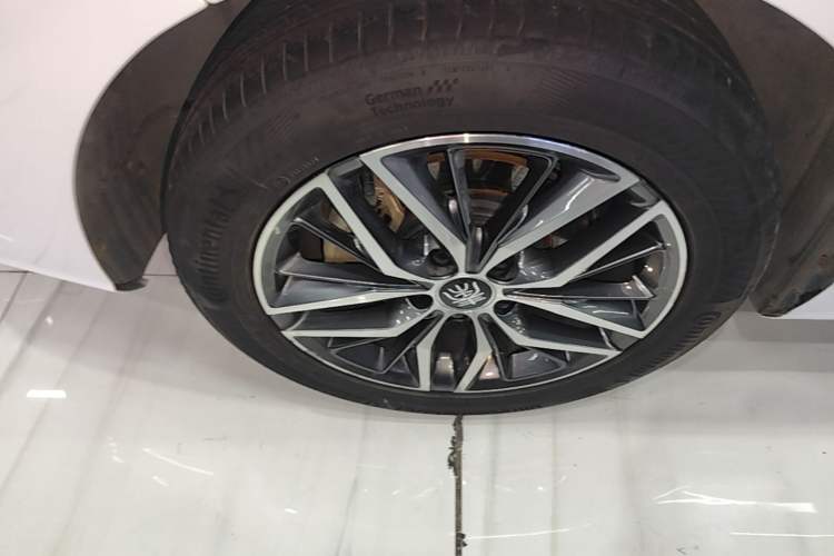 Used BYD Qin PLUS 2021 DM-i 55KM Flagship Model Exterior 5
