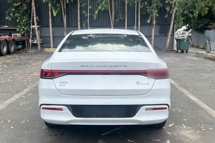 Used BYD Qin PLUS 2021 DM-i 120KM Prestige Model Exterior 5