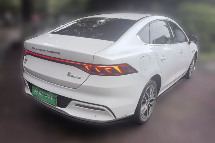Used BYD Qin PLUS 2021 DM-i 120KM Prestige Model Exterior 5