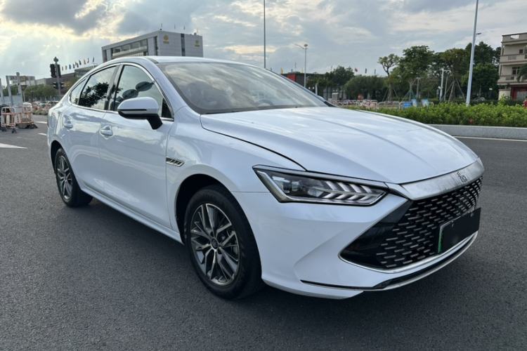 Used BYD Qin PLUS 2021 DM-i 120KM Prestige Model Exterior 6