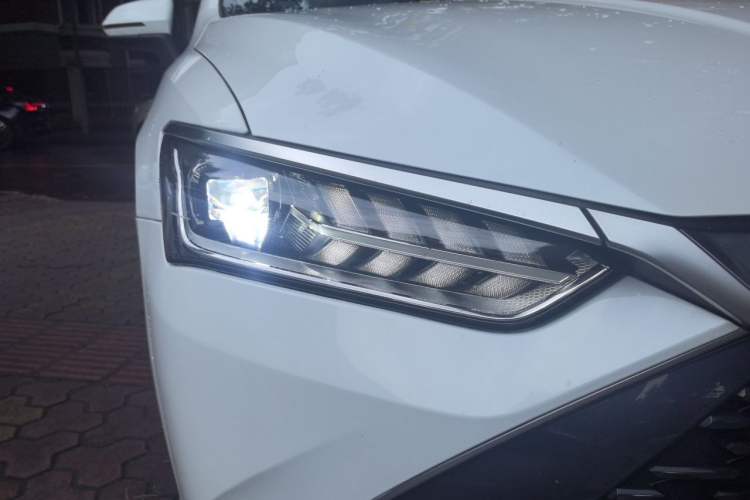 Used BYD Qin PLUS 2021 DM-i 120KM Prestige Model Exterior 6