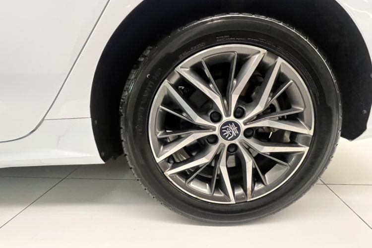 Used BYD Qin PLUS 2021 DM-i 55KM Flagship Model Exterior 7