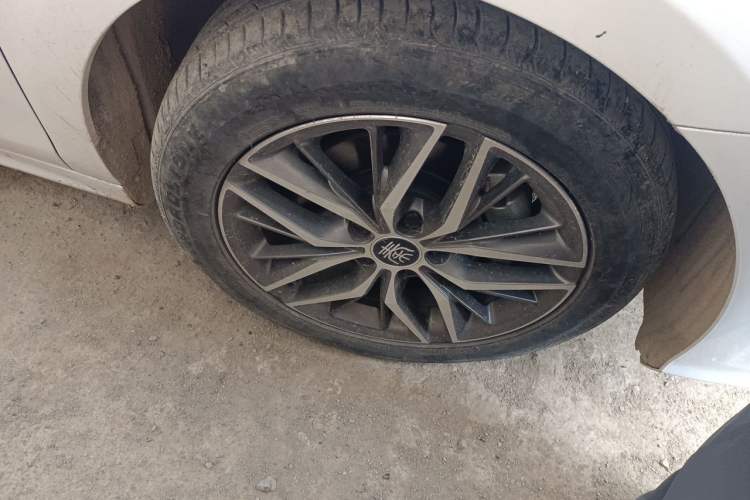 Used BYD Qin PLUS 2021 DM-i 120KM Prestige Model Exterior 7