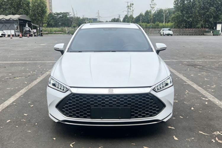 Used BYD Qin PLUS 2021 DM-i 120KM Prestige Model Exterior 7