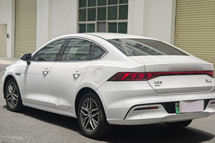 Used BYD Qin PLUS 2021 DM-i 55KM Flagship Model Exterior 8