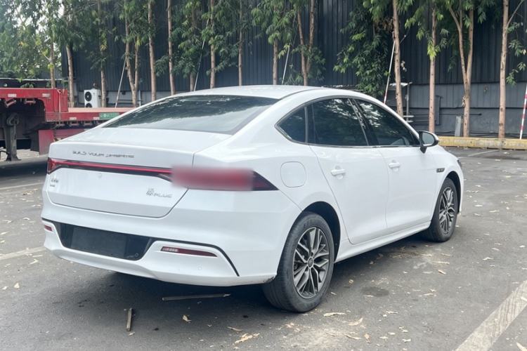 Used BYD Qin PLUS 2021 DM-i 120KM Prestige Model Exterior 8
