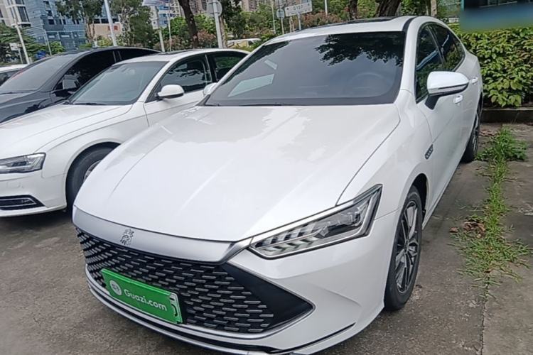 Used BYD Qin PLUS 2021 DM-i 55KM Flagship Model Front