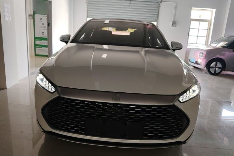 Used BYD Qin PLUS 2021 DM-i 55KM Flagship Model Front