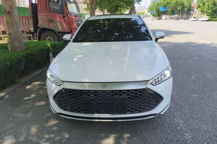 Used BYD Qin PLUS 2021 DM-i 55KM Flagship Model Front