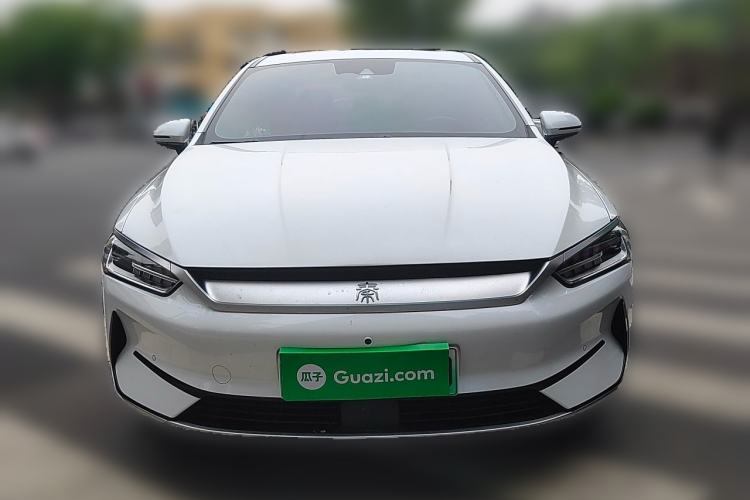 Used BYD Qin PLUS 2021 EV 600KM Flagship Model Front