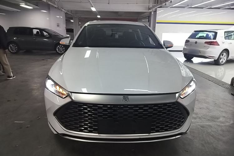 Used BYD Qin PLUS 2021 DM-i 120KM Prestige Model Front