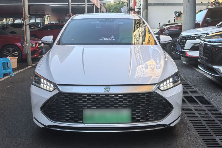 Used BYD Qin PLUS 2021 DM-i 55KM Flagship Model Front