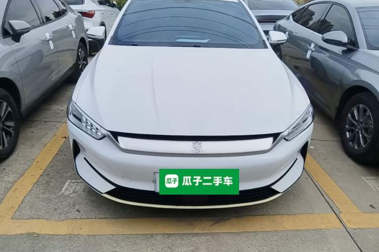 Used BYD Qin PLUS 2021 EV 500KM Luxury Model Front