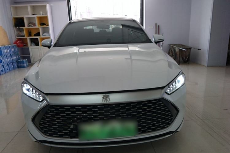 Used BYD Qin PLUS 2021 DM-i 55KM Flagship Model Front
