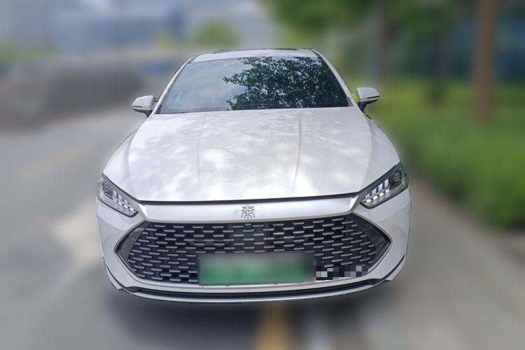 Used BYD Qin PLUS 2021 DM-i 55KM Flagship Model Front