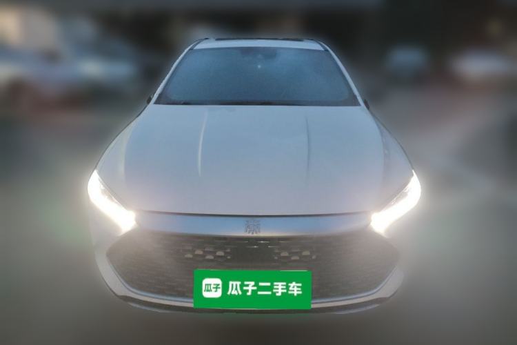 Used BYD Qin PLUS 2021 DM-i 120KM Flagship Model Front
