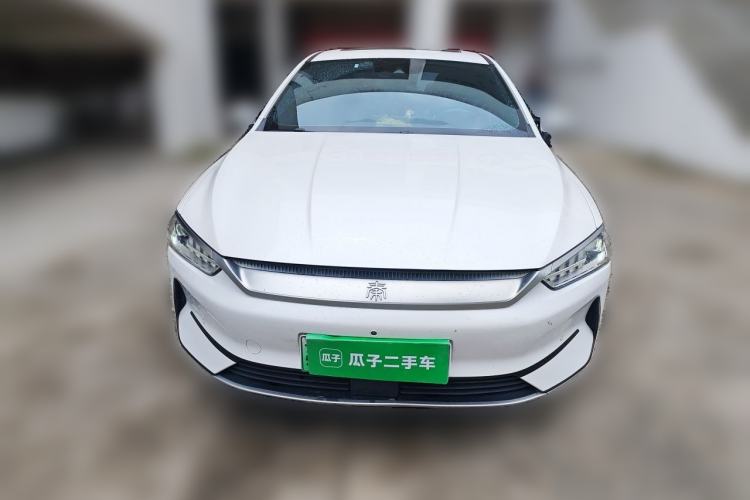 Used BYD Qin PLUS 2021 EV 600KM Flagship Model Front