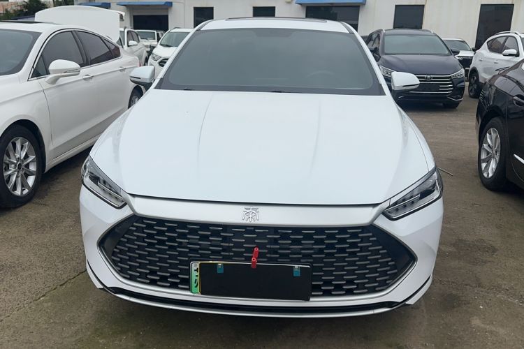 Used BYD Qin PLUS 2021 DM-i 55KM Flagship Model Front