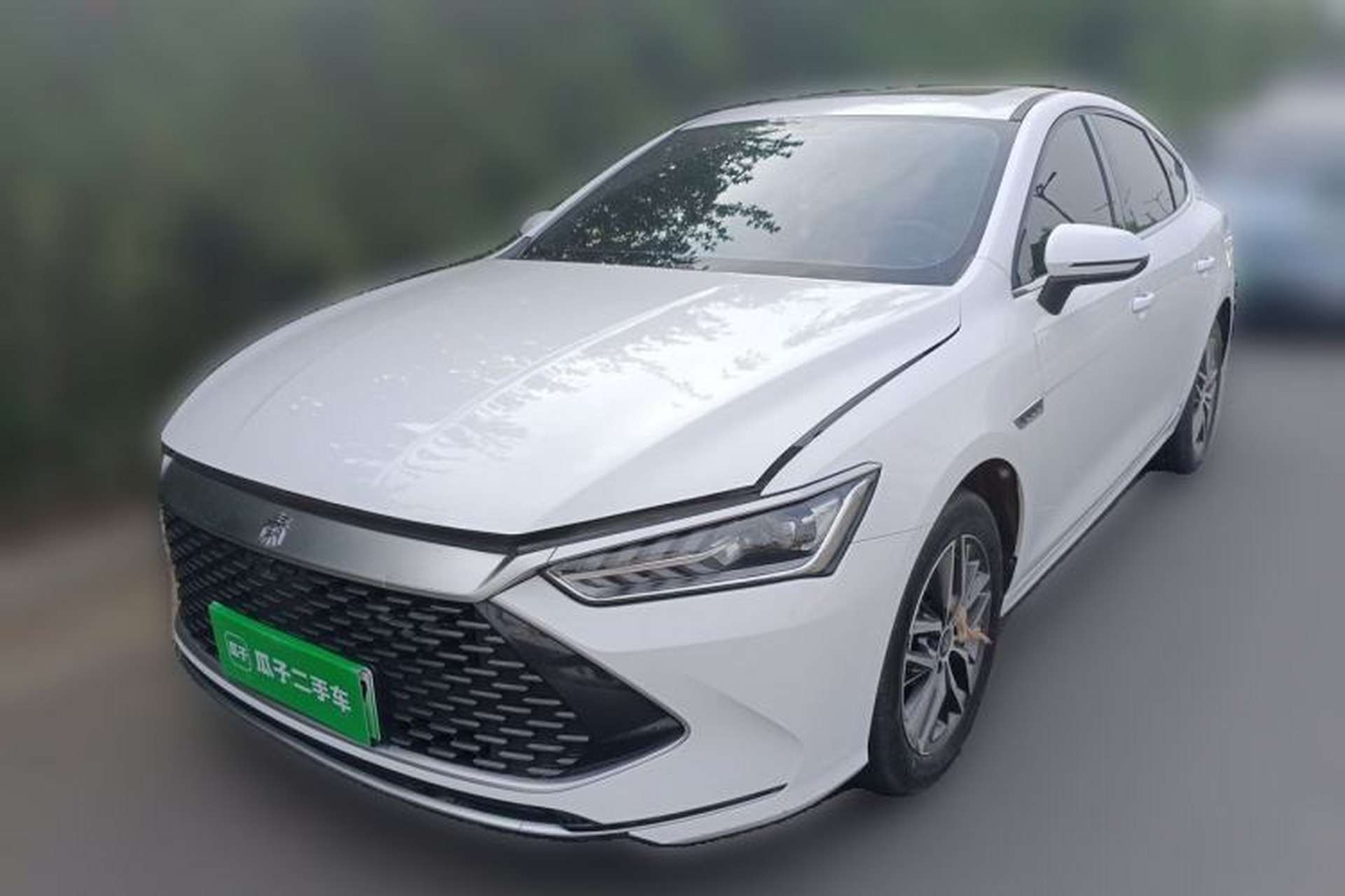 Used BYD Qin PLUS 2021 DM-i 120KM Prestige Model Front Left 45 Deg