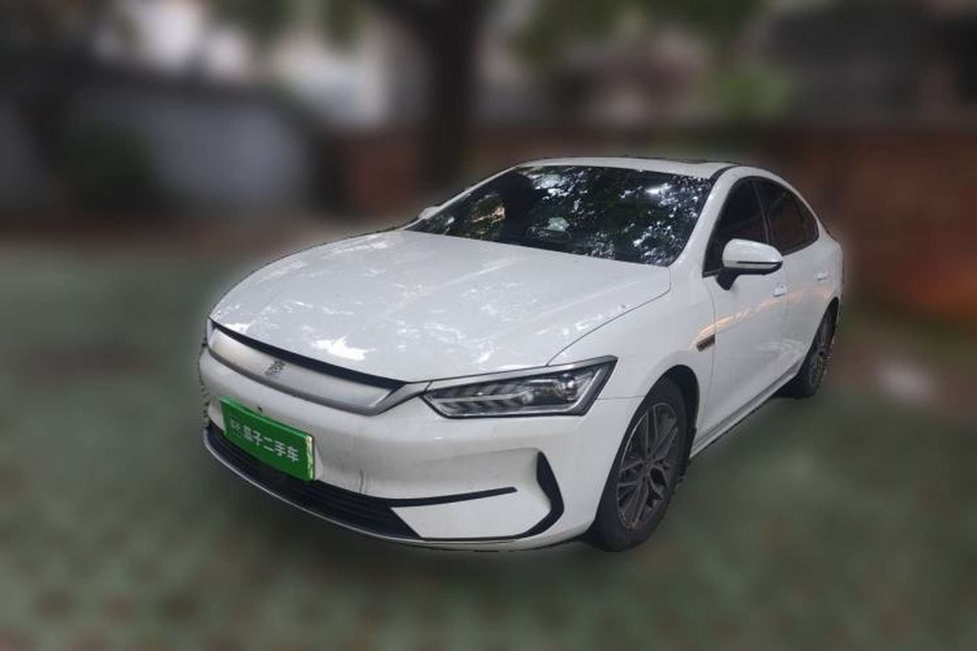 Used BYD Qin PLUS 2021 EV 500KM Luxury Model Front Left 45 Deg