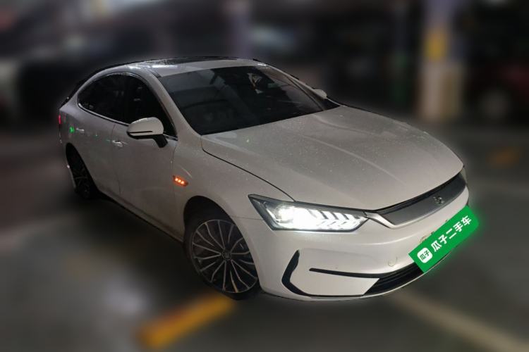 Used BYD Qin PLUS 2021 EV 600KM Flagship Model Front Right 45 Deg