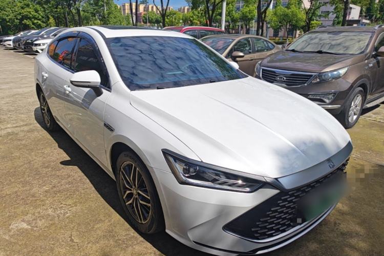 Used BYD Qin PLUS 2021 DM-i 55KM Flagship Model Front Right 45 Deg