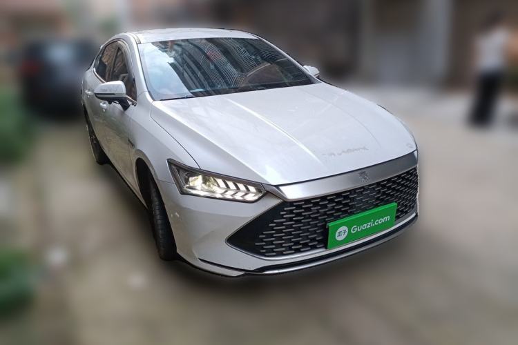 Used BYD Qin PLUS 2021 DM-i 55KM Prestige Model Front Right 45 Deg