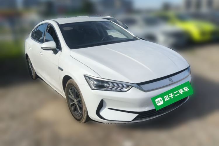 Used BYD Qin PLUS 2021 EV 400KM Leading Comfort Edition Front Right 45 Deg