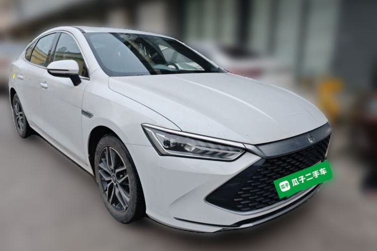 Used BYD Qin PLUS 2021 DM-i 55KM Flagship Model Front Right 45 Deg