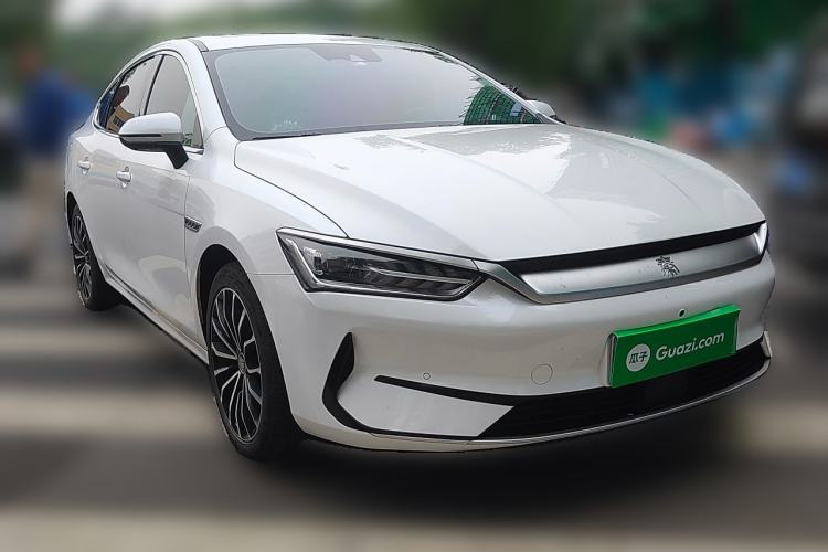 Used BYD Qin PLUS 2021 EV 600KM Flagship Model Front Right 45 Deg