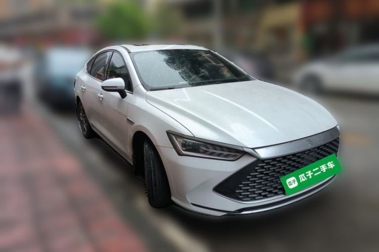Used BYD Qin PLUS 2021 DM-i 120KM Prestige Model Front Right 45 Deg