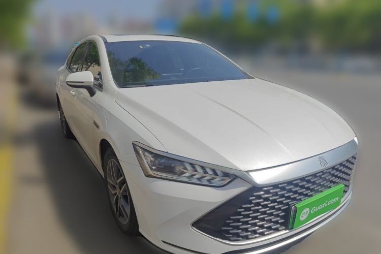 Used BYD Qin PLUS 2021 DM-i 55KM Flagship Model Front Right 45 Deg