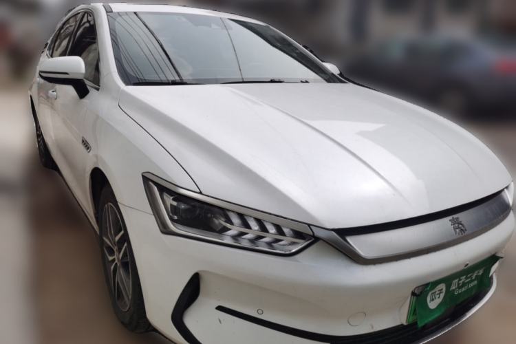 Used BYD Qin PLUS 2021 EV 500KM Premium Model Front Right 45 Deg