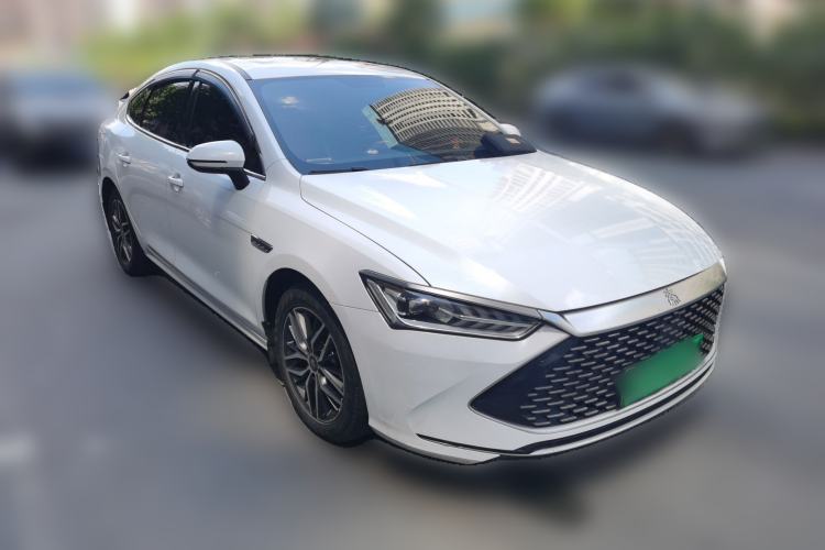 Used BYD Qin PLUS 2021 DM-i 55KM Flagship Model Front Right 45 Deg