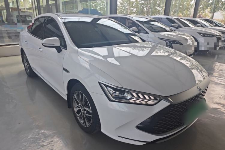 Used BYD Qin PLUS 2021 DM-i 120KM Prestige Model Front Right 45 Deg