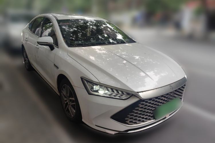 Used BYD Qin PLUS 2021 DM-i 55KM Flagship Model Front Right 45 Deg