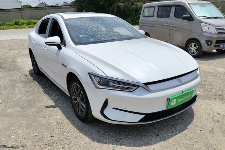 Used BYD Qin PLUS 2021 EV 500KM Premium Model Front Right 45 Deg