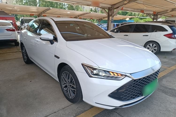 Used BYD Qin PLUS 2021 DM-i 55KM Flagship Model Front Right 45 Deg