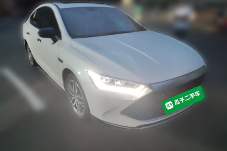 Used BYD Qin PLUS 2021 DM-i 120KM Flagship Model Front Right 45 Deg