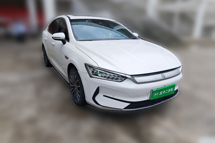 Used BYD Qin PLUS 2021 EV 600KM Flagship Model Front Right 45 Deg