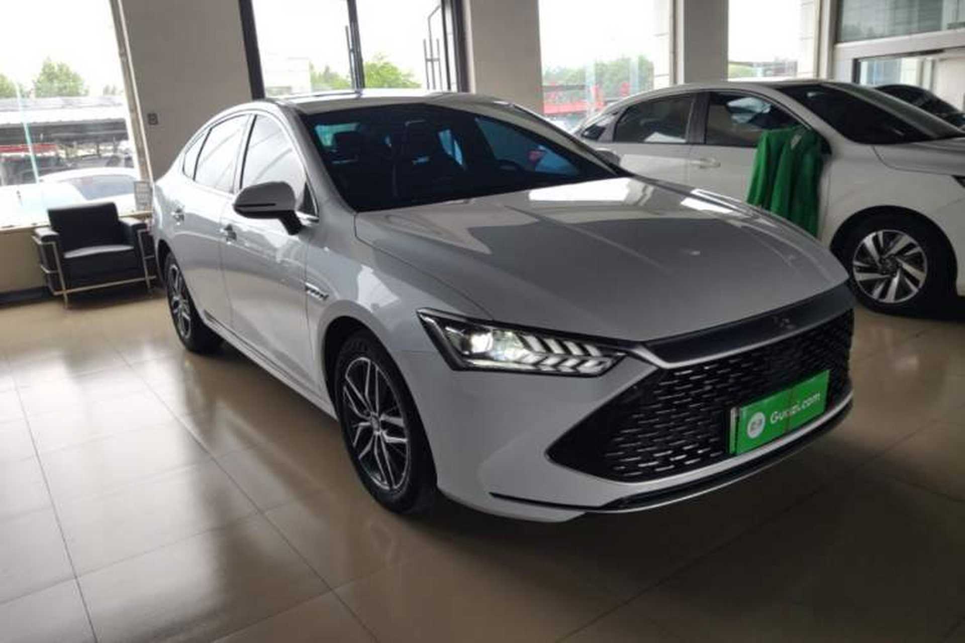 Used BYD Qin PLUS 2021 DM-i 55KM Flagship Model Front Right 45 Deg
