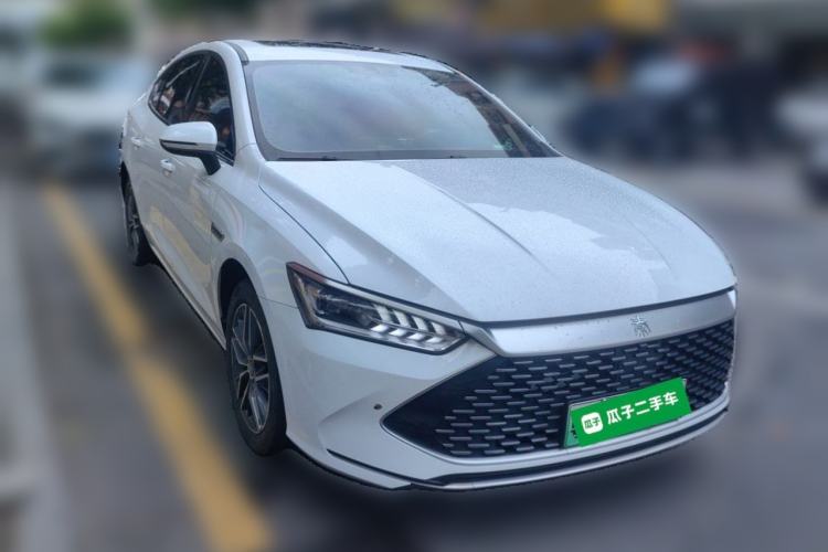 Used BYD Qin PLUS 2021 DM-i 120KM Prestige Model Front Right 45 Deg
