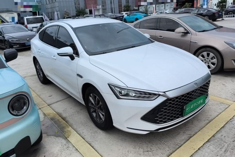 Used BYD Qin PLUS 2021 DM-i 55KM Prestige Model Front Right 45 Deg