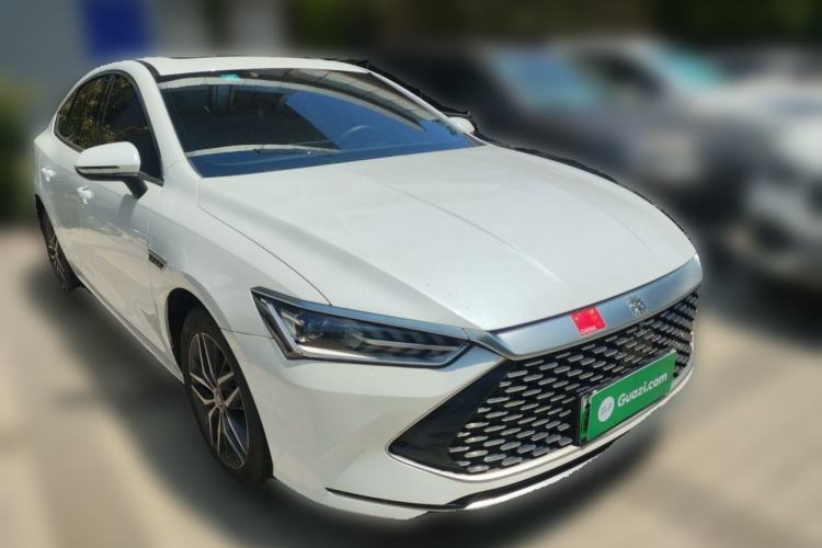 Used BYD Qin PLUS 2021 DM-i 55KM Flagship Model Front Right 45 Deg