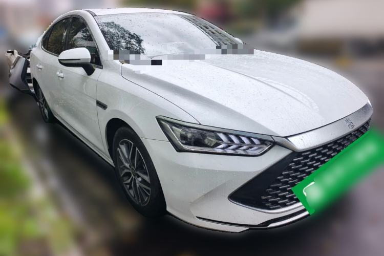 Used BYD Qin PLUS 2021 DM-i 55KM Flagship Model Front Right 45 Deg