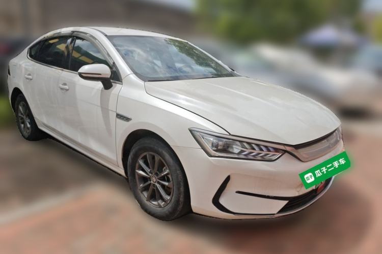 Used BYD Qin PLUS 2021 EV 420KM Commuter Edition Front Right 45 Deg