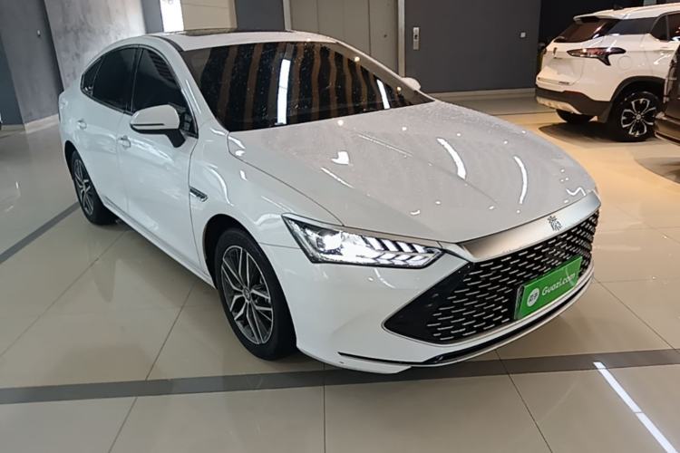 Used BYD Qin PLUS 2021 DM-i 55KM Flagship Model Front Right 45 Deg