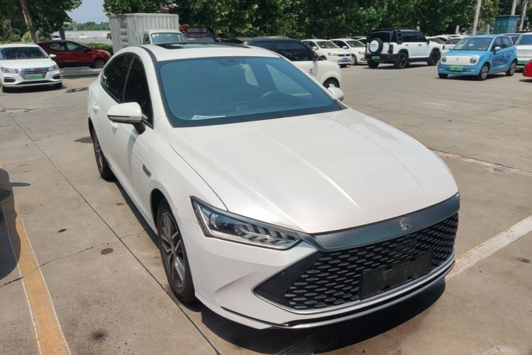 Used BYD Qin PLUS 2021 DM-i 55KM Flagship Model Front Right 45 Deg