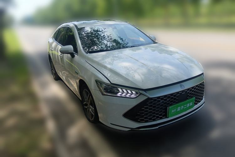 Used BYD Qin PLUS 2021 DM-i 120KM Flagship Model Front Right 45 Deg